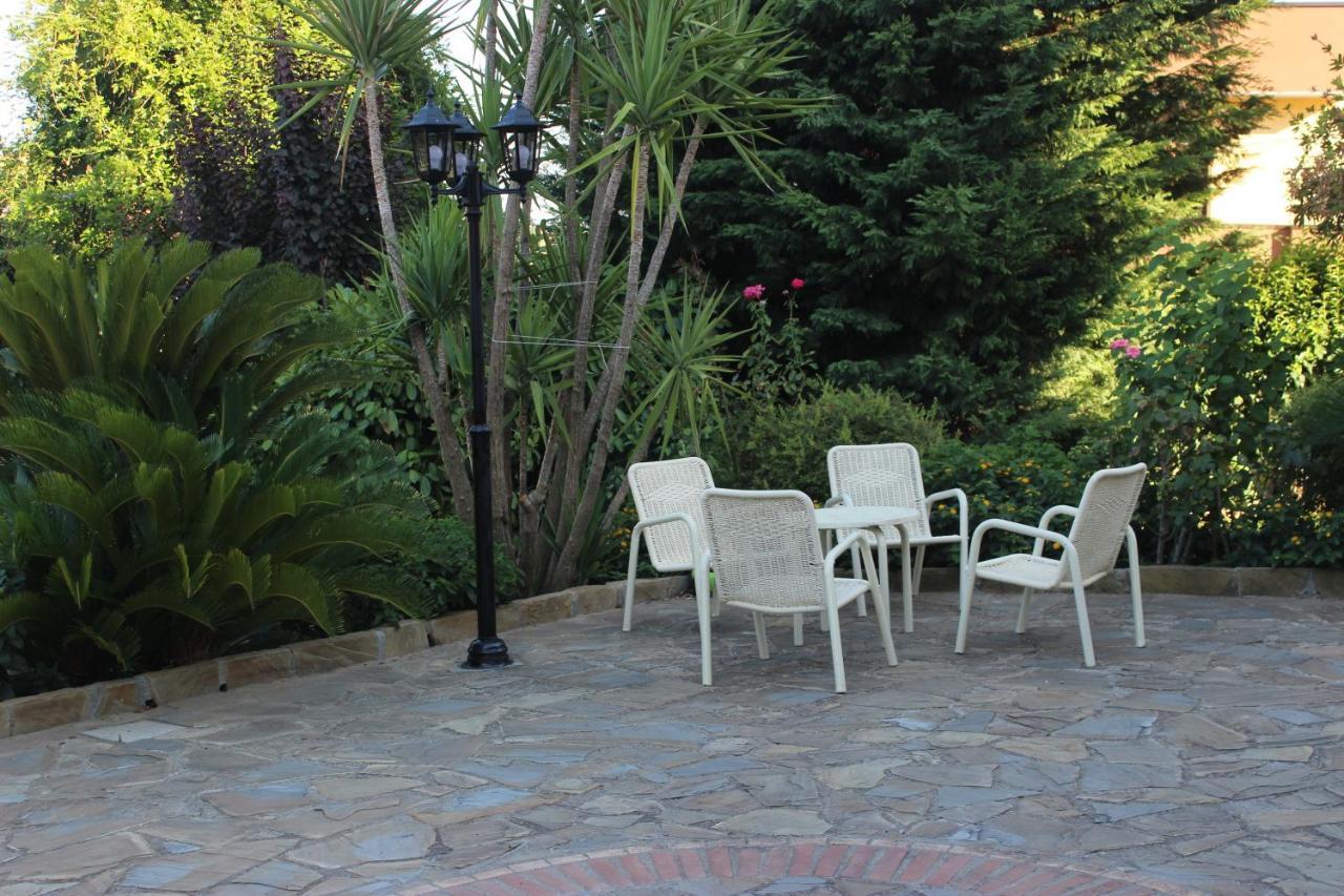 Domus Dams B&B Montescaglioso Exterior foto
